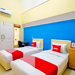 Oyo Life 1643 Grand Monica