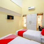 Oyo Life 1643 Grand Monica