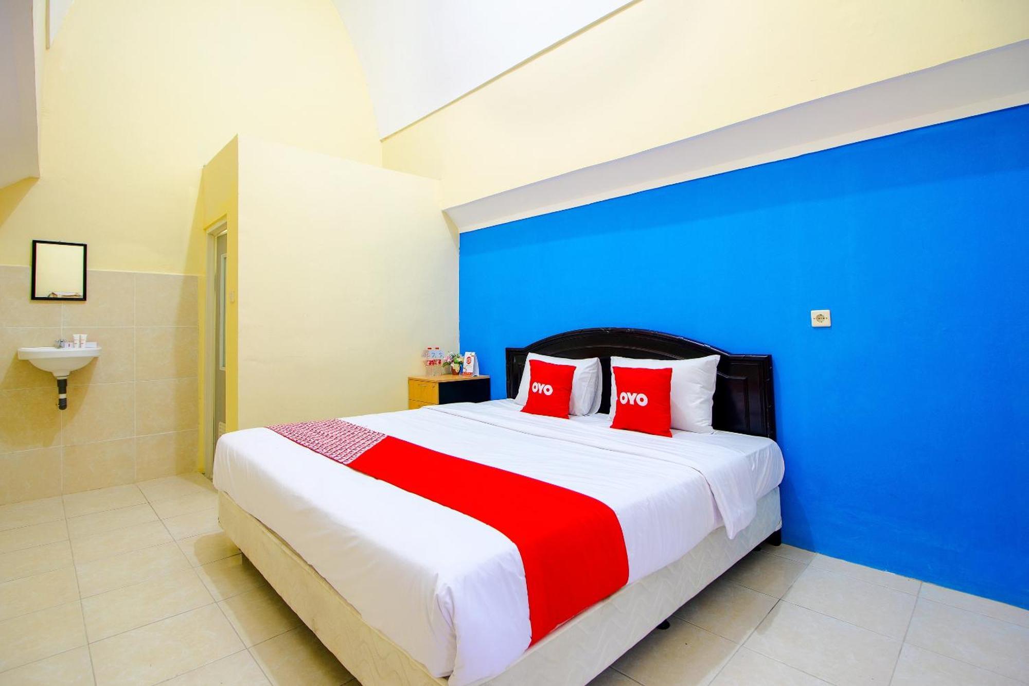 Oyo Life 1643 Grand Monica 2* Maguwo