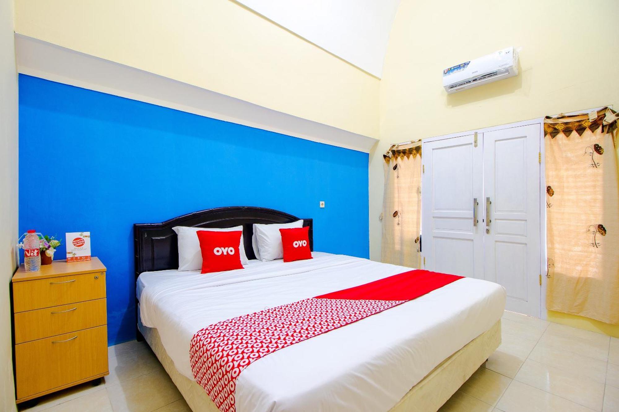 Oyo Life 1643 Grand Monica Maguwo